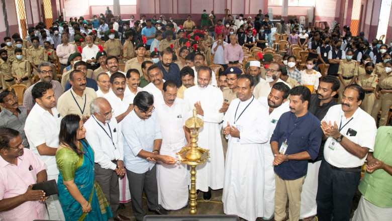 മുവാറ്റുപുഴയിൽ പൂർണ തോതിൽ അണ്ടർ ഗ്രൗണ്ട് രീതിയിൽ വൈദ്യുതി  കേബിളുകൾ മാറ്റുമെന്ന്  മാത്യു കുഴൽനാടൻ എം എൽ എ