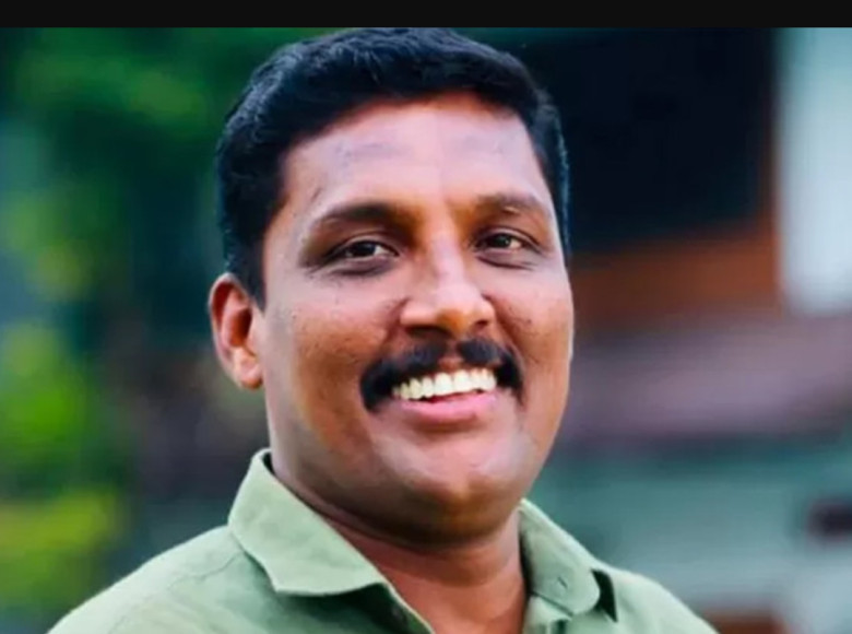 പി എസ് സി കോഴ വിവാദം ; പ്രമോദ് കോട്ടൂളിയെ പുറത്താക്കാന്‍ സിപിഐഎം ജില്ലാ കമ്മിറ്റി യോഗത്തില്‍ തീരുമാനം