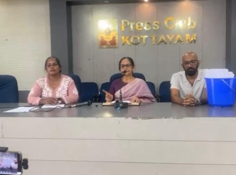 കോട്ടയത്ത് കുടിവെള്ളത്തിനായി പതിനായിരം ഹർജികളുമായി AAP കളക്ടറേറ്റ് മാർച്ച് ; നേതൃത്വം നൽകി സംസ്ഥാന വർക്കിംഗ്‌ പ്രസിഡന്റ് ഡോ. സെലിൻ ഫിലിപ്പ്