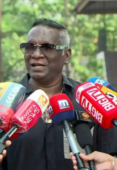 പ്രധാനമന്ത്രിയുടെ ദൂതൻ വന്നു , സുരേഷ് ഗോപിയും വിളിച്ചു , തെരഞ്ഞെടുപ്പില്‍ നില്‍ക്കുന്നില്ല , രാജ്യസഭാംഗത്വം ലഭിച്ചാല്‍ സ്വീകരിക്കും