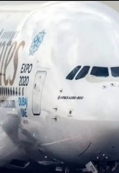 വെട്ടിലായി ലോകത്തെ ഏറ്റവും വലിയ വിമാനക്കമ്പനിയും ! ദുബായിലേക്ക് പറക്കാന്‍ ആളില്ല ; 600 സീറ്റുള്ള വിമാനത്തില്‍ വെറും 25 യാത്രക്കാര്‍ !