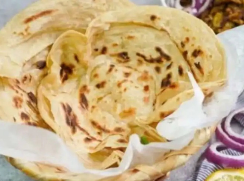 എല്.പി.ജി ക്ഷാമം രൂക്ഷം ; പൊറോട്ടയ്ക്ക് , ചായയ്ക്കും വിലകൂടി ; കൂടുതല് ഹോട്ടലുകള് പൂട്ടി