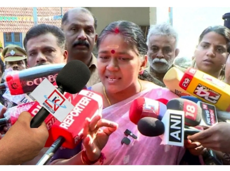 വോട്ടിന് നോട്ട് ആരോപണം ; എന്‍ഡിഎ സ്ഥാനാര്‍ത്ഥി ശോഭാ സുരേന്ദ്രന്റെ മൊഴിയെടുത്ത് തെരഞ്ഞെടുപ്പ് കമ്മീഷൻ