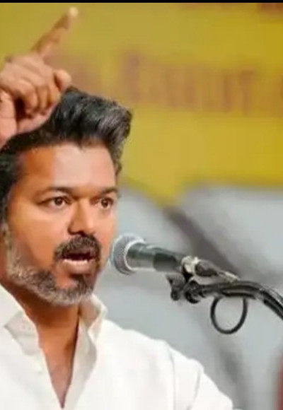 ഞെട്ടിക്കുന്ന തീരുമാനം, 108 എംഎല്‍എമാരും രാജിവയ്‌ക്കും ; മുന്നറിയിപ്പുമായി വിജയ്‌യുടെ ടിവികെ