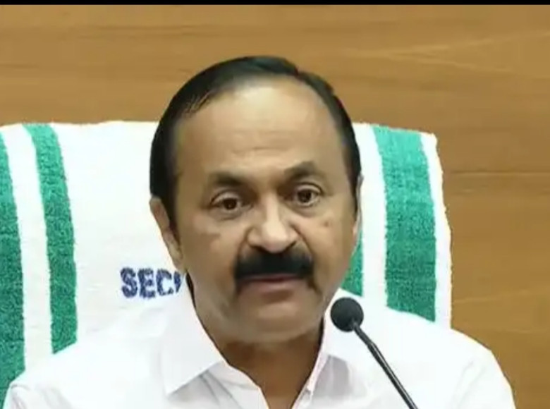 കെഎസ്ആര്ടിസിയില് സ്ത്രീകള്ക്ക് സൗജന്യ യാത്ര ജൂണ് 15 മുതല് ; മന്ത്രിസാഭാ യോഗത്തില് ആദ്യ തീരുമാനം