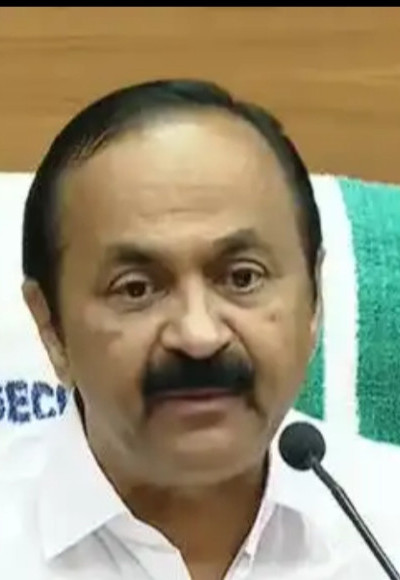 കെഎസ്‌ആര്‍ടിസിയില്‍ സ്ത്രീകള്‍ക്ക് സൗജന്യ യാത്ര ജൂണ്‍ 15 മുതല്‍ ; മന്ത്രിസാഭാ യോഗത്തില്‍ ആദ്യ തീരുമാനം